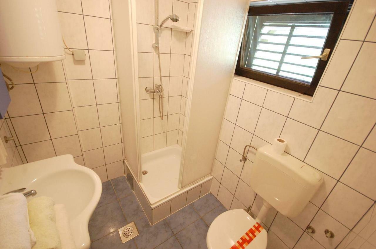 Apartments Juric By El-Pi Tours Njivice Εξωτερικό φωτογραφία